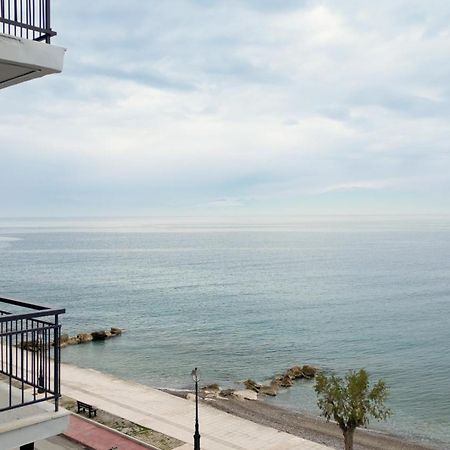 Riviera Hotel Xylokastro Ngoại thất bức ảnh